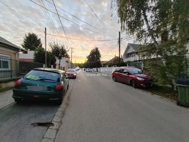 Eladó ház Budapest XVI. kerület 101 nm