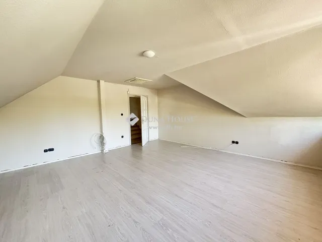 Eladó ház Budapest XXII. kerület 260 nm