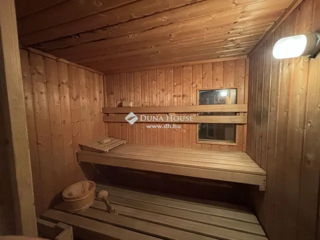 Eladó ház Budapest XXII. kerület 260 nm