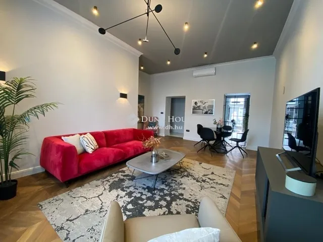 Eladó lakás Budapest VI. kerület 160 nm