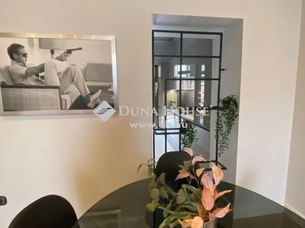 Eladó lakás Budapest VI. kerület 160 nm