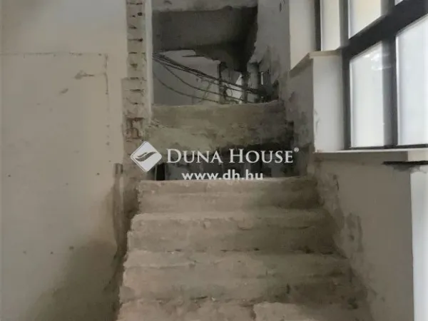 Eladó kereskedelmi és ipari ingatlan Sopron 807 nm