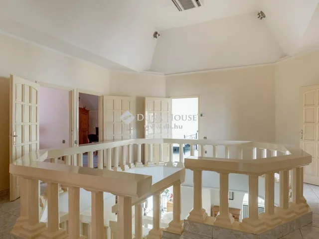 Eladó ház Debrecen 380 nm