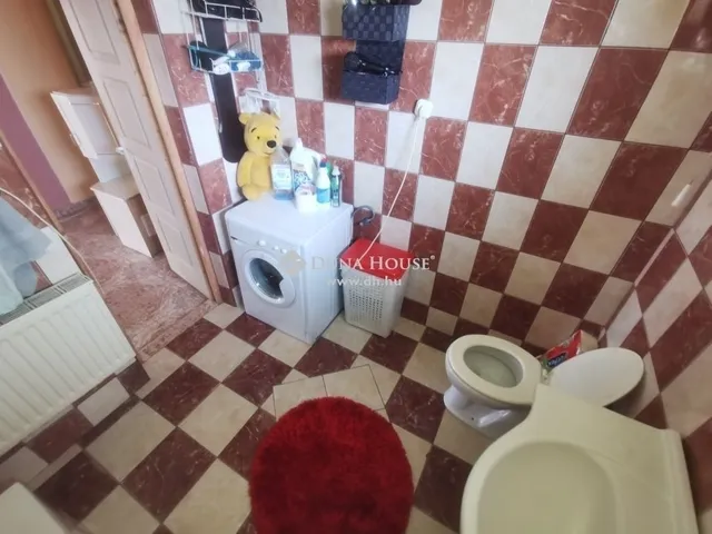 Eladó ház Fót 140 nm