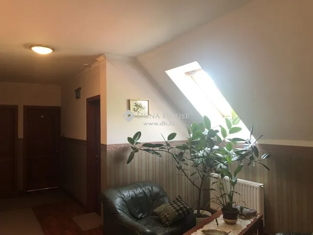 Eladó kereskedelmi és ipari ingatlan Zebegény 802 nm