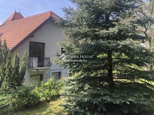 Eladó kereskedelmi és ipari ingatlan Zebegény 802 nm