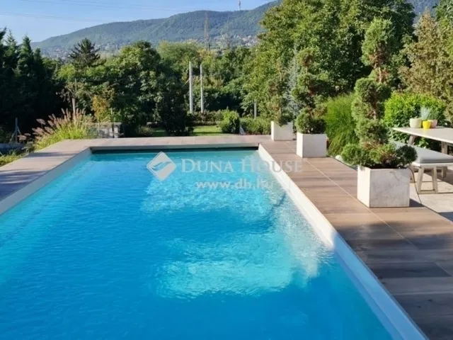 Eladó ház Budapest III. kerület 311 nm