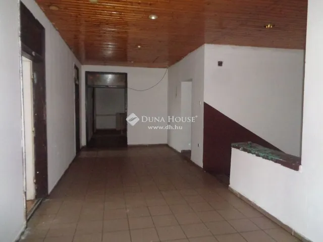 Eladó ház Ercsi 1262 nm