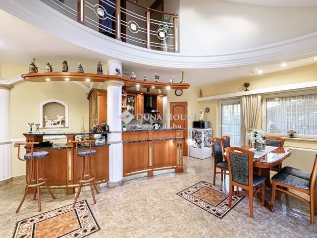 Eladó ház Szigetszentmiklós 291 nm