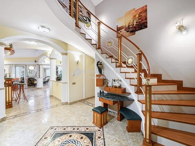 Eladó ház Szigetszentmiklós 291 nm