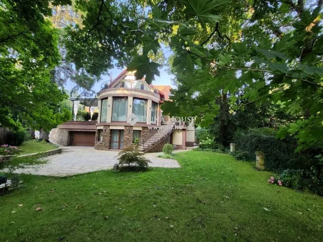 Eladó ház Budapest II. kerület 187 nm