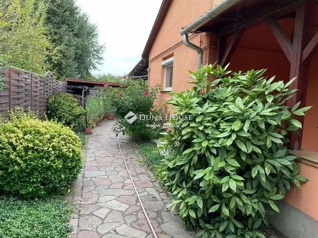Eladó ház Majosháza 185 nm