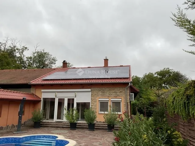 Eladó ház Majosháza 185 nm
