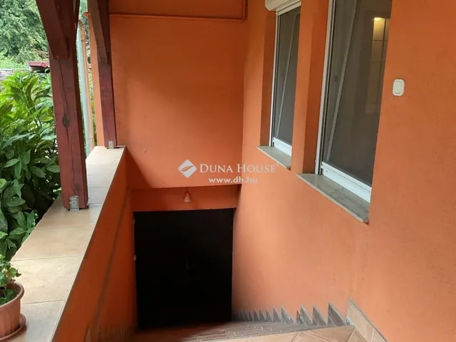 Eladó ház Majosháza 185 nm