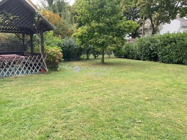 Eladó ház Budapest III. kerület 220 nm