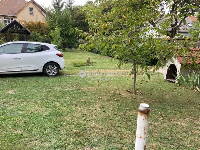 Eladó ház Budapest III. kerület 220 nm