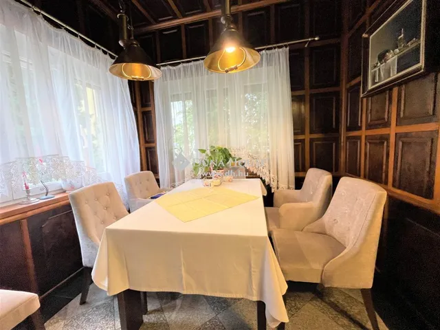 Eladó kereskedelmi és ipari ingatlan Győr 520 nm