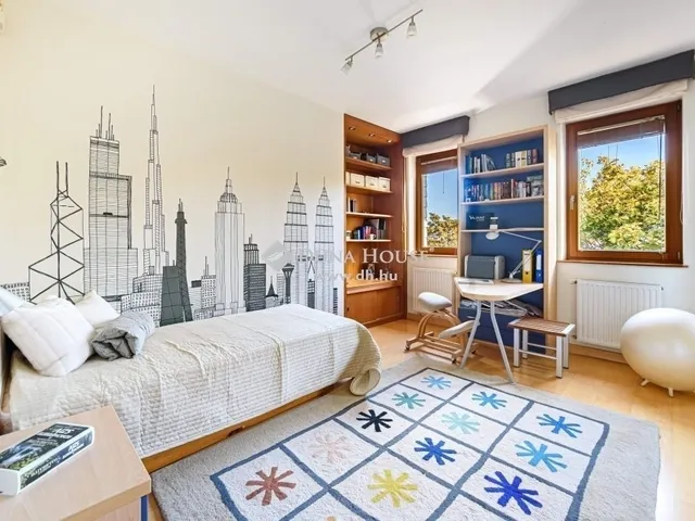 Eladó ház Budapest XII. kerület 396 nm