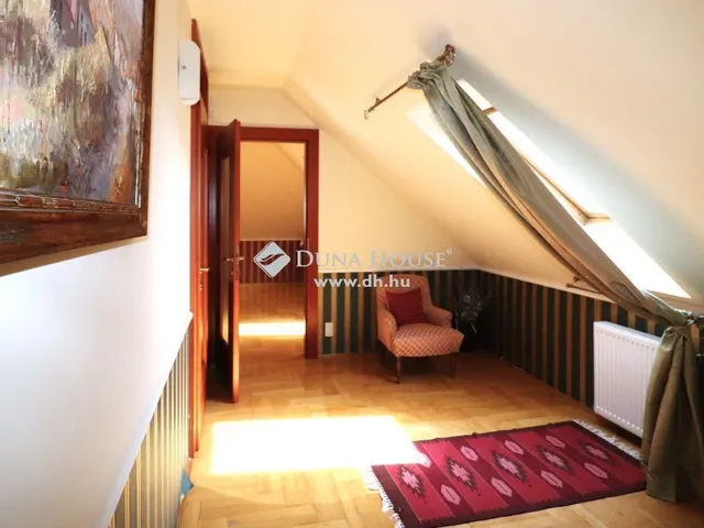 Eladó ház Leányfalu 353 nm