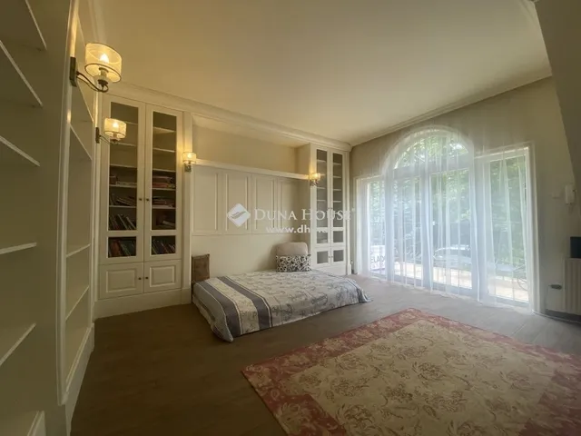 Eladó ház Solymár 200 nm