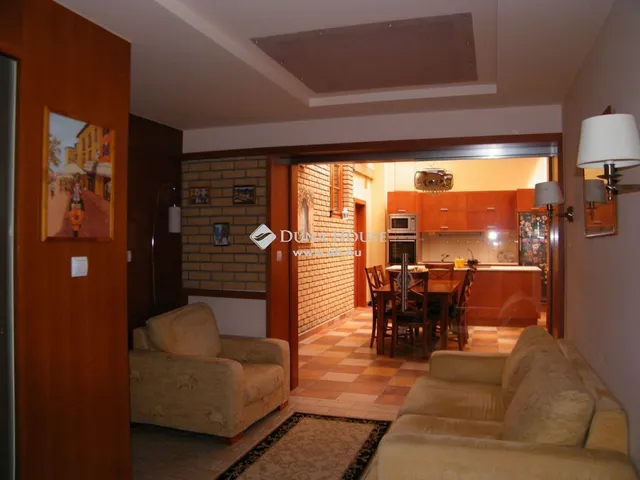 Eladó ház Balatonfüred 550 nm