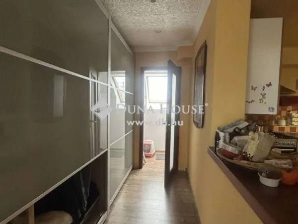 Eladó kereskedelmi és ipari ingatlan Vecsés 357 nm