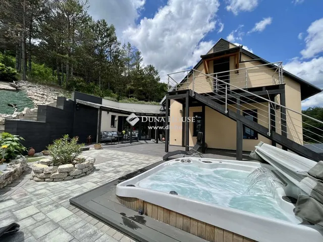 Eladó ház Balatonfüred 228 nm