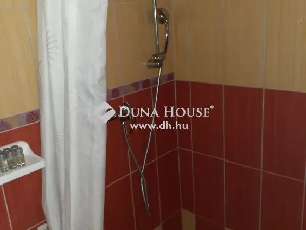 Eladó üdülő és hétvégi ház Fonyód 308 nm