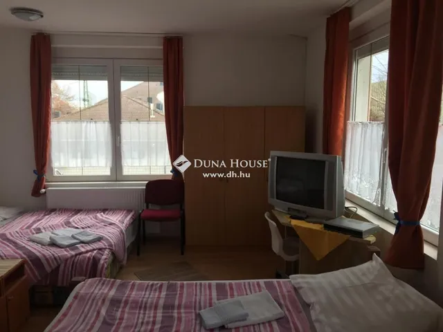 Eladó üdülő és hétvégi ház Fonyód 308 nm