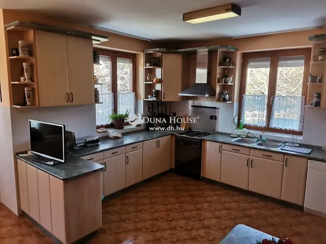 Eladó ház Balatonfüred 650 nm