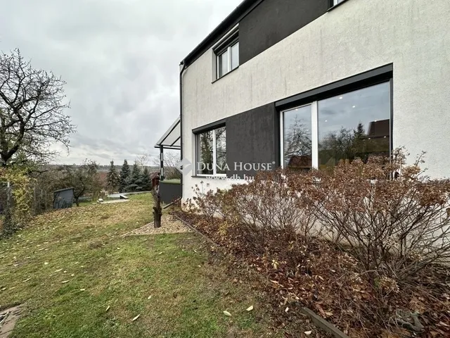 Eladó ház Gödöllő 292 nm