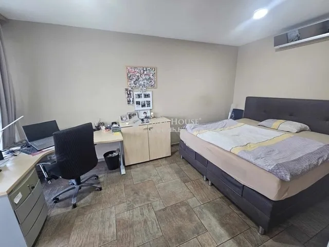 Eladó ház Taksony 212 nm