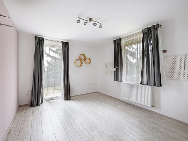 Eladó ház Budapest III. kerület, Testvérhegy 432 nm