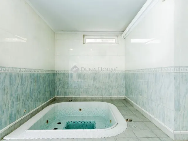 Eladó ház Budapest XXI. kerület 740 nm