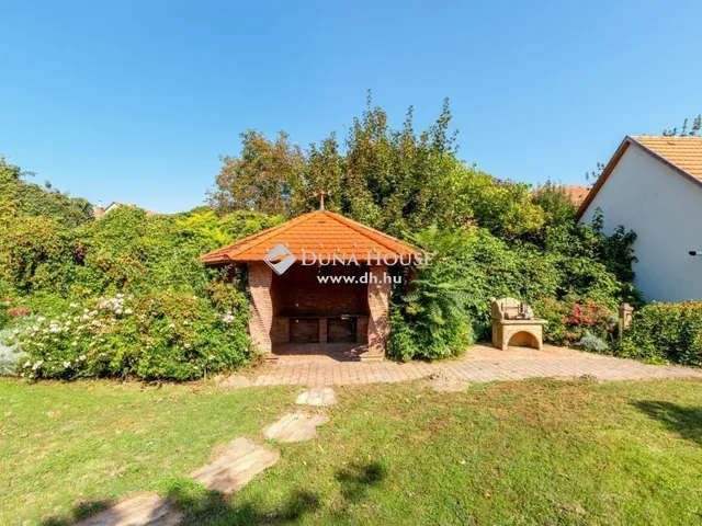 Eladó ház Ráckeve 400 nm