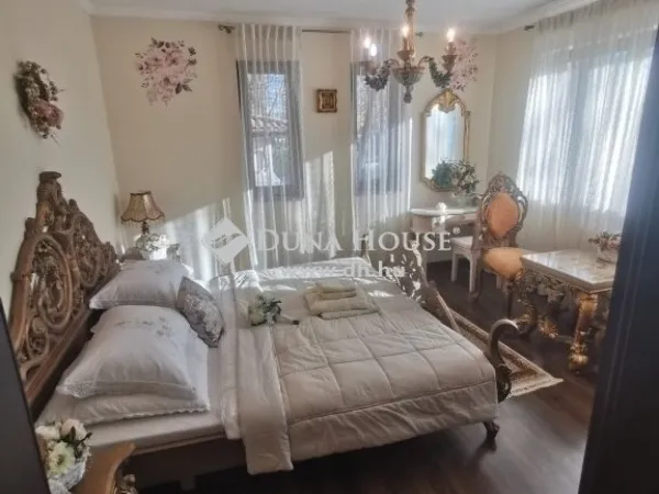 Eladó ház Fót 160 nm