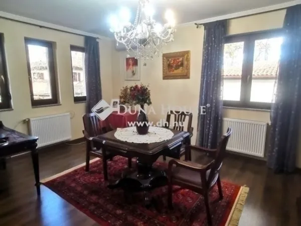 Eladó ház Fót 160 nm