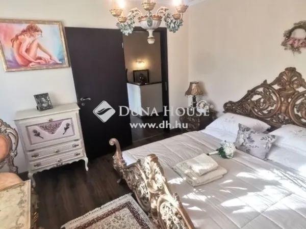 Eladó ház Fót 160 nm