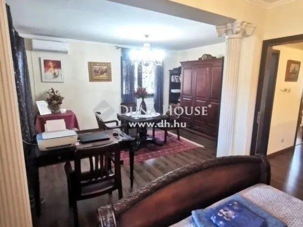 Eladó ház Fót 160 nm