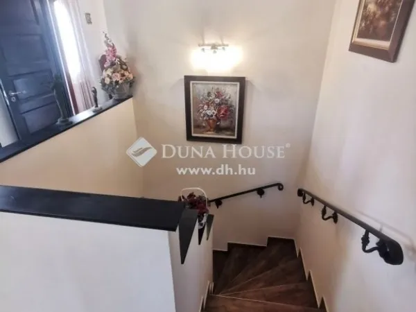 Eladó ház Fót 160 nm