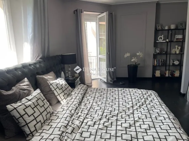 Eladó ház Budapest II. kerület 400 nm