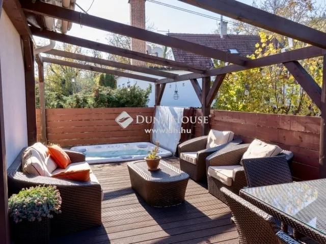 Eladó ház Leányfalu 168 nm