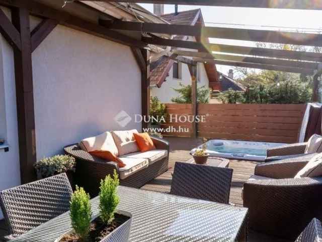 Eladó ház Leányfalu 168 nm