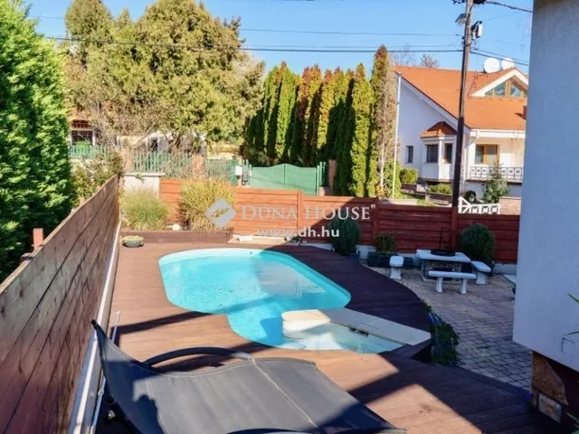 Eladó ház Leányfalu 168 nm