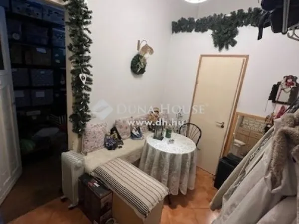 Eladó lakás Budapest V. kerület 44 nm