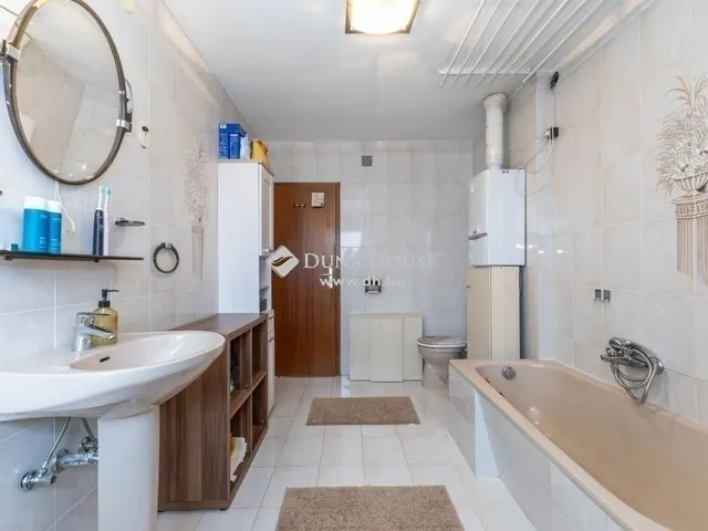 Eladó ház Budapest XVIII. kerület 165 nm