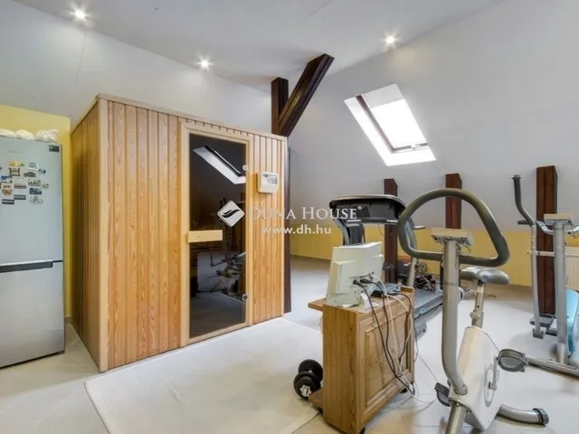 Eladó ház Budapest XVII. kerület 493 nm