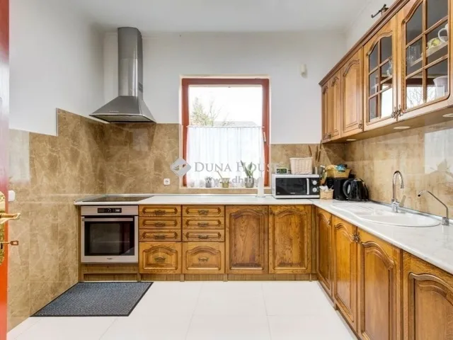 Eladó ház Budapest XVII. kerület 493 nm