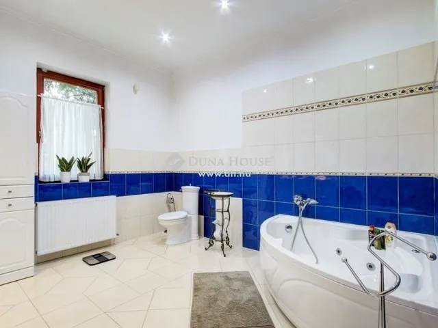 Eladó ház Budapest XVII. kerület 493 nm