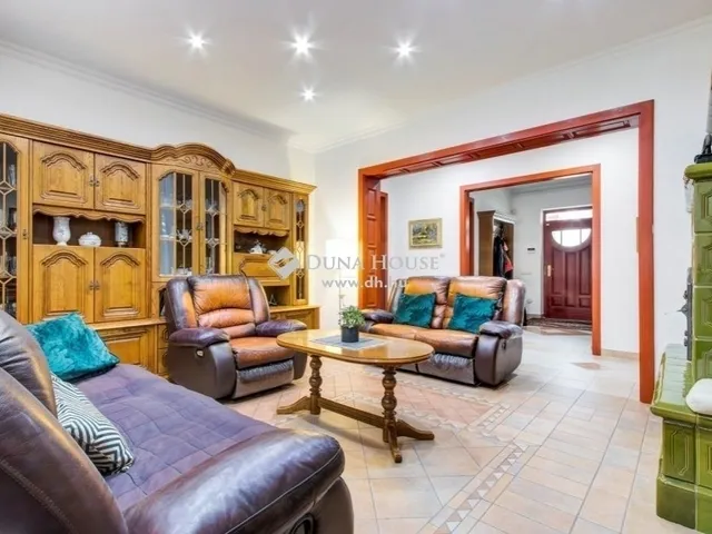 Eladó ház Budapest XVII. kerület 493 nm